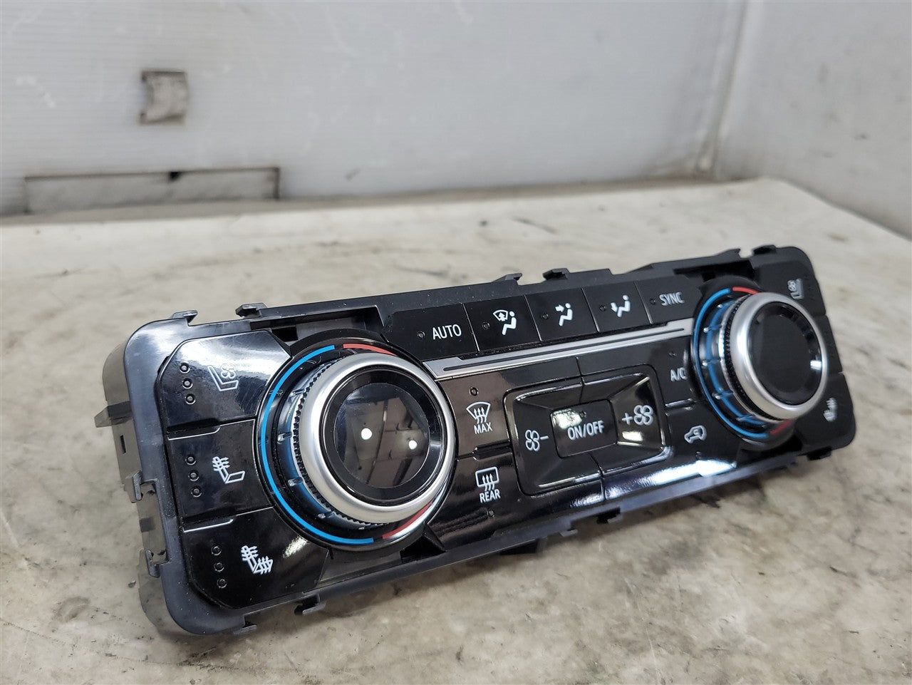 2023 SIERRA150 HEATER AC CLIMATE CONTROLS 87840697 34403 - image 4
