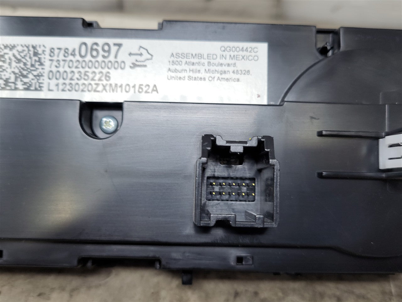 2023 SIERRA150 HEATER AC CLIMATE CONTROLS 87840697 34403 - image 8
