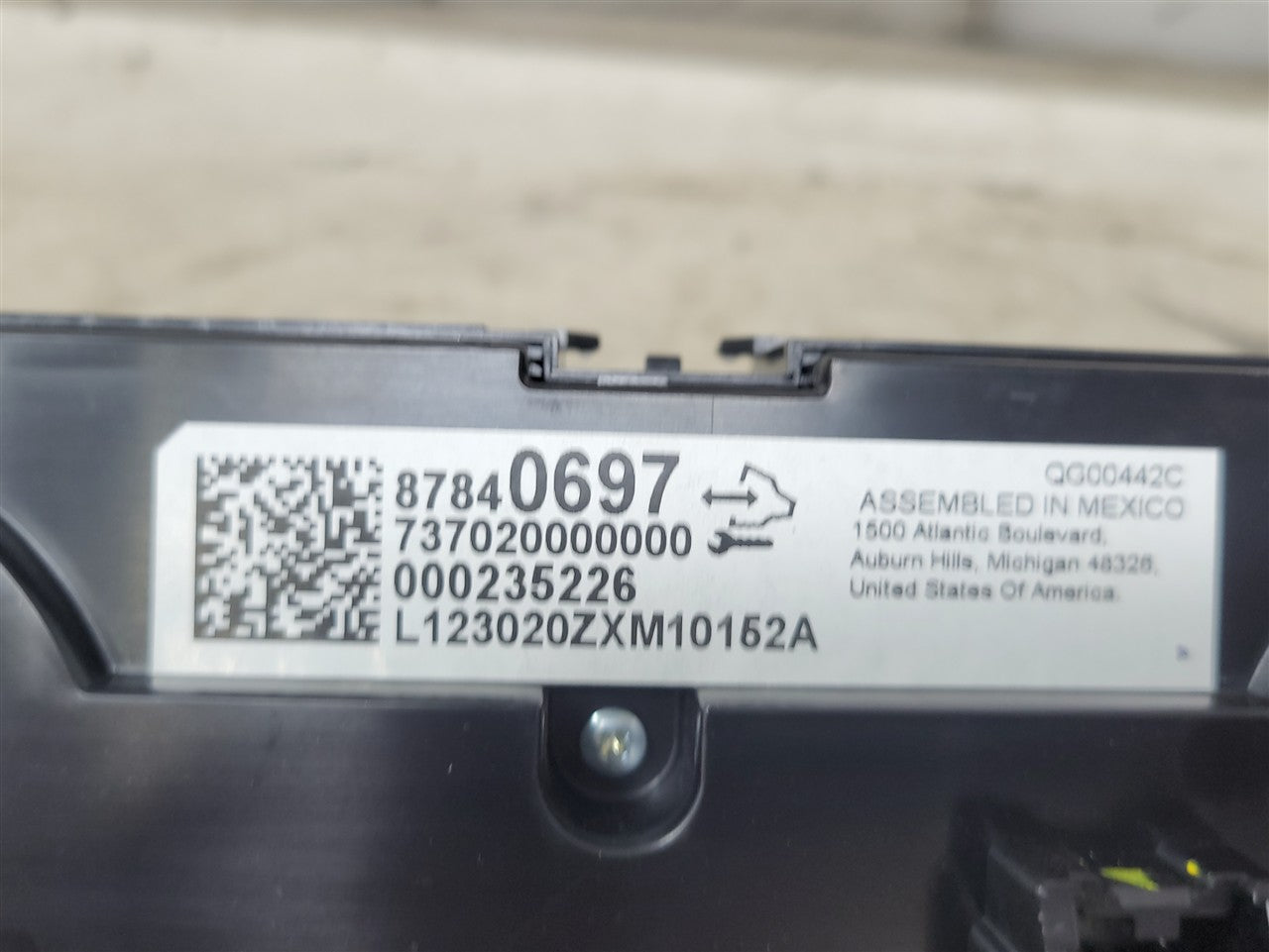 2023 SIERRA150 HEATER AC CLIMATE CONTROLS 87840697 34403 - image 9