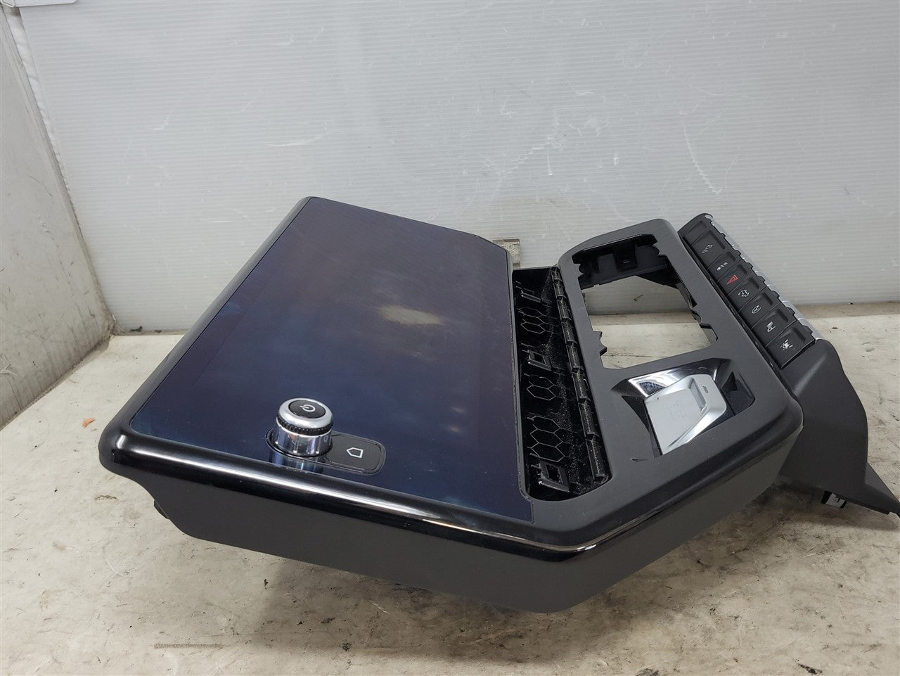 2023 SIERRA150 13.4 RADIO DISPLAY 85601704 86789923 34404 - image 8