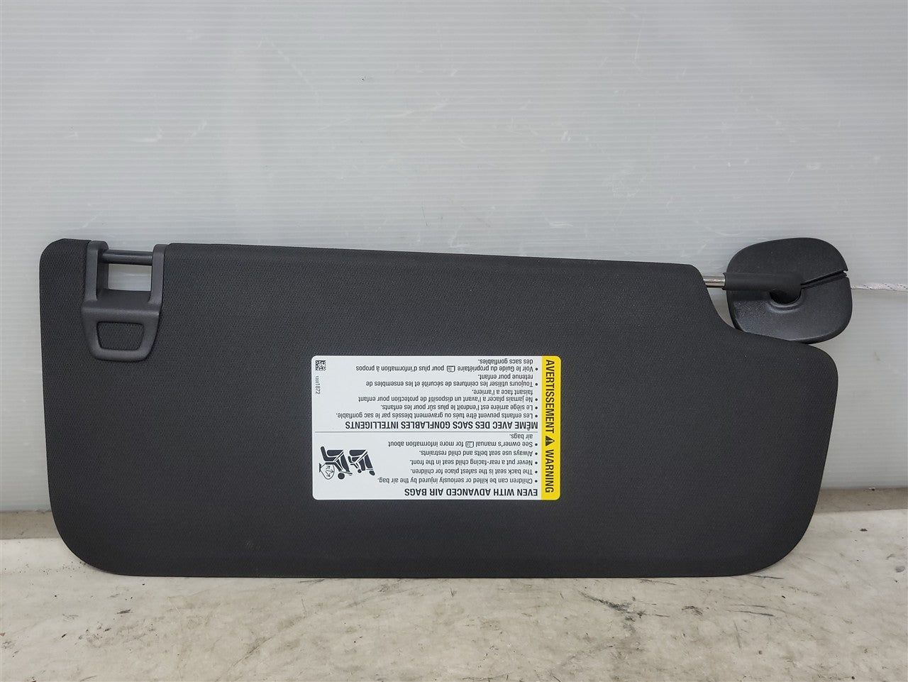 2023 SIERRA150 LH LIGHTED SUN VISOR BLACK AT4 34405 - image 6