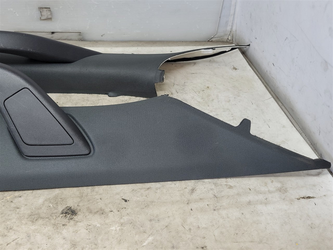2023 SIERRA150 INTERIOR A PILLAR TRIM PAIR BLACK 34407 - image 3