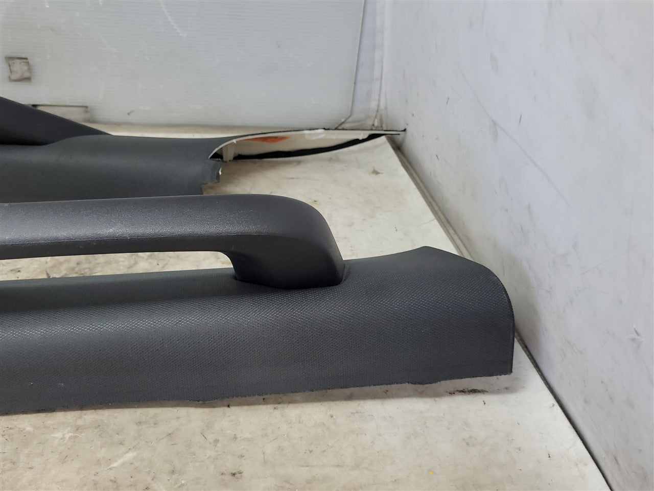 2023 SIERRA150 INTERIOR A PILLAR TRIM PAIR BLACK 34407 - image 7