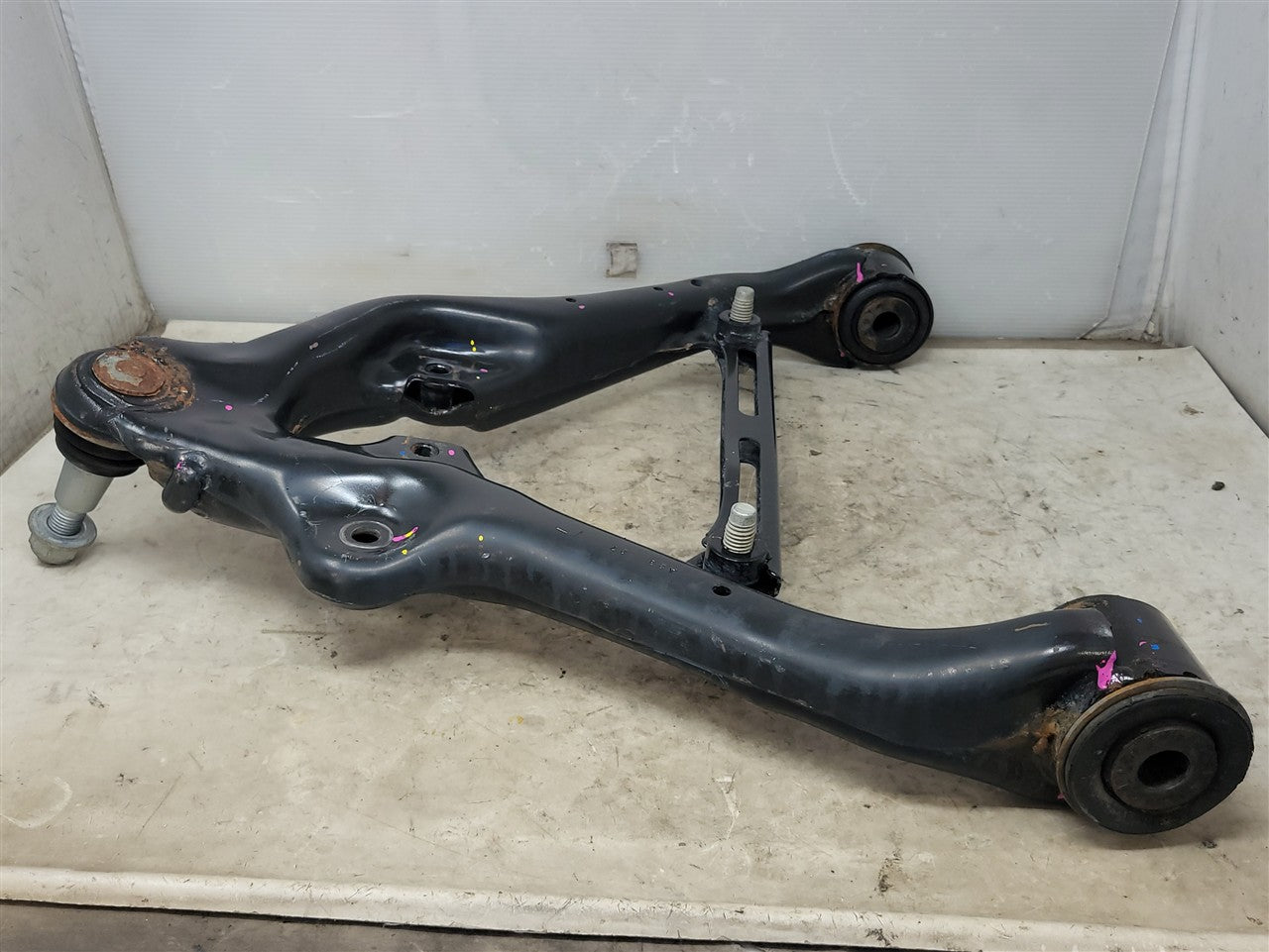 2023 SIERRA OEM LH FRONT LOWER CONTROL ARM 35K 34413 - image 6