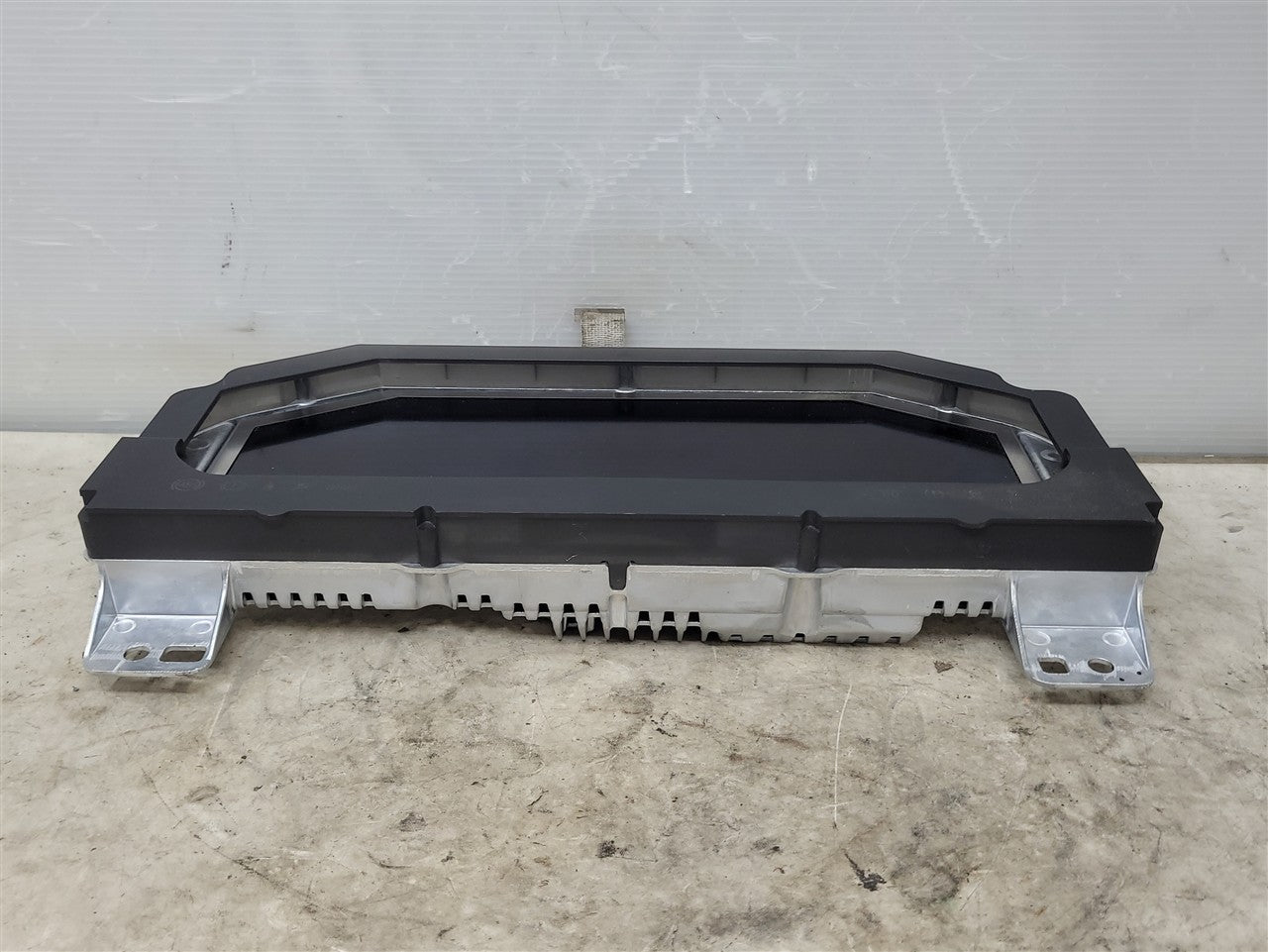 2023 SIERRA CLUSTER SPEEDOMETER 35K MI 86516848 34416 - image 9