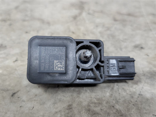 2016 CAMARO OEM GMC CHEVY CRASH SENSOR 13593676 34421 - image 1