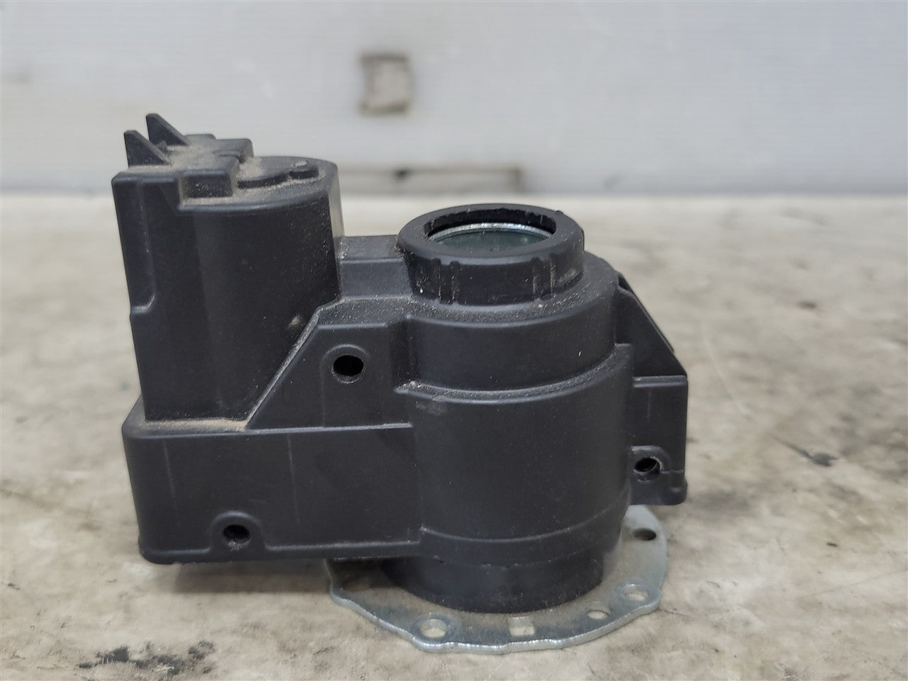 2023 SIERRA RH POWER MIRROR MOTOR ONLY SIERRA150 34423 - image 1