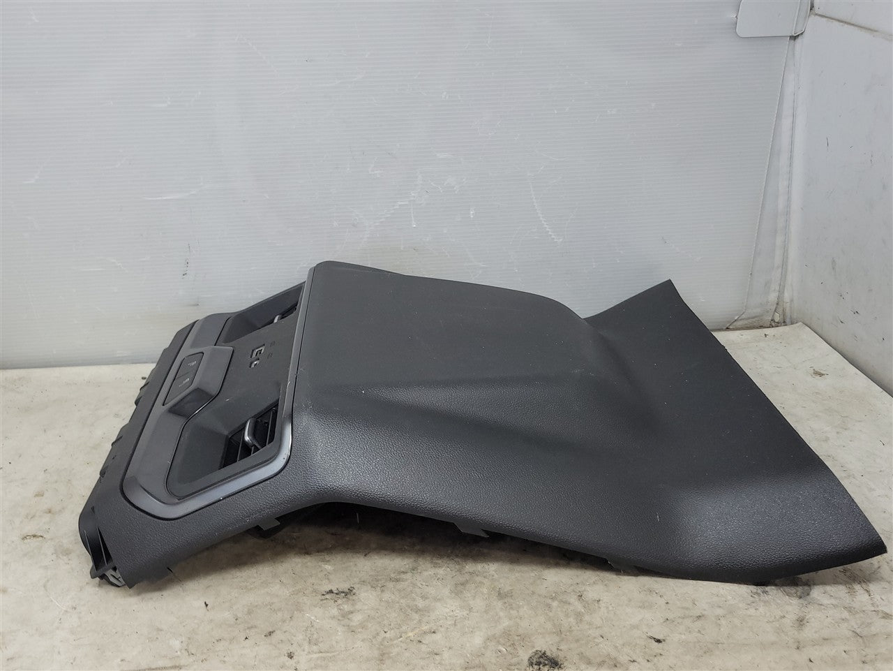 2023 SIERRA CONSOLE REAR TRIM ONLY AT4 85118316 34426 - image 6