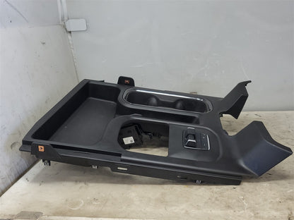 Used OEM 2022-2026 SIERRA SILVERADO CENTER CONSOLE FRONT CUP HOLDER & TRIM PLATE 86787378, actual item photo 9