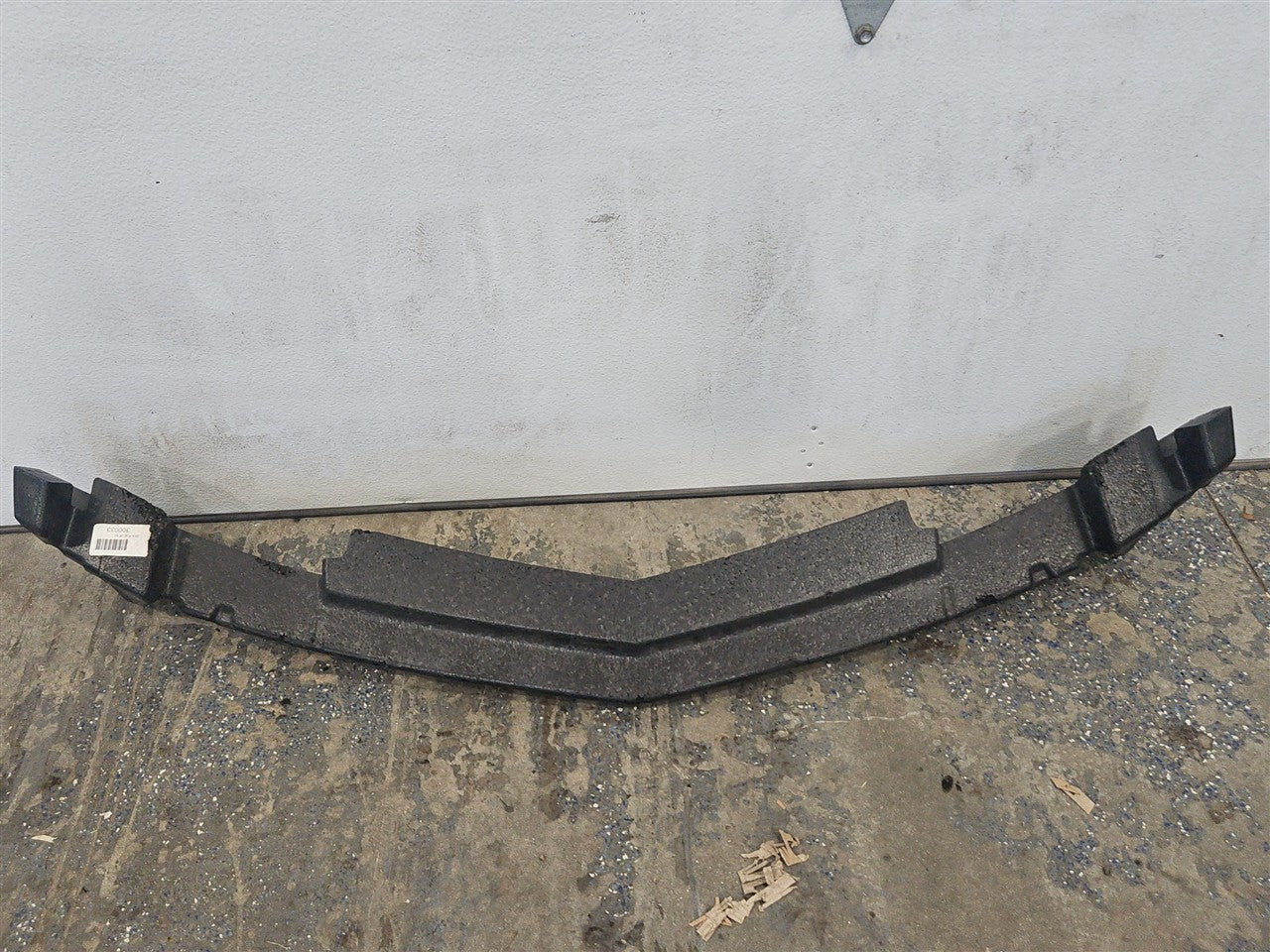 2016 CAMARO FRONT BUMPER FOAM ABSORBER 23386457 34433 - image 1
