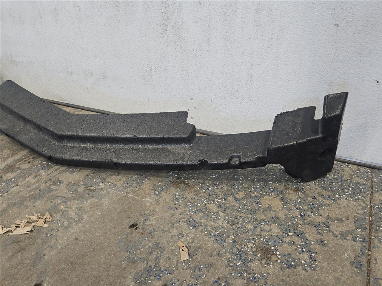 2016 CAMARO FRONT BUMPER FOAM ABSORBER 23386457 34433 - image 4