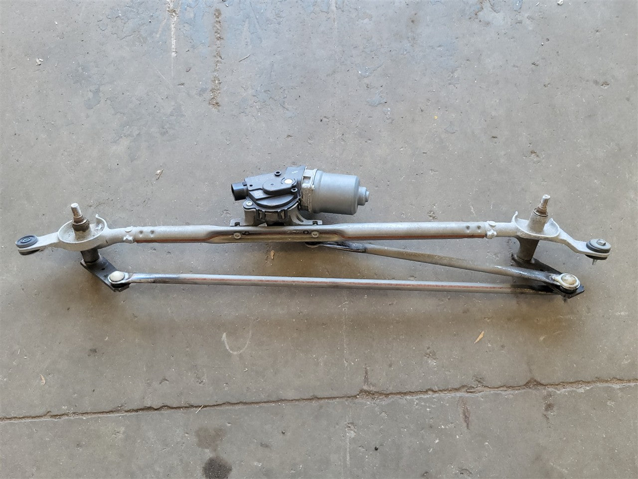 Used OEM 2016-2024 CAMARO WINDSHIELD WIPER MOTOR & LINKAGE FRONT 41K MILES 23360289 23360290, actual item photo 6