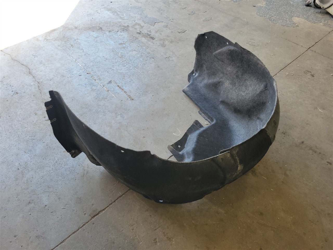 2016 CAMARO LH REAR WHEEL LINER SS 1LE A1Y 34437 - image 5