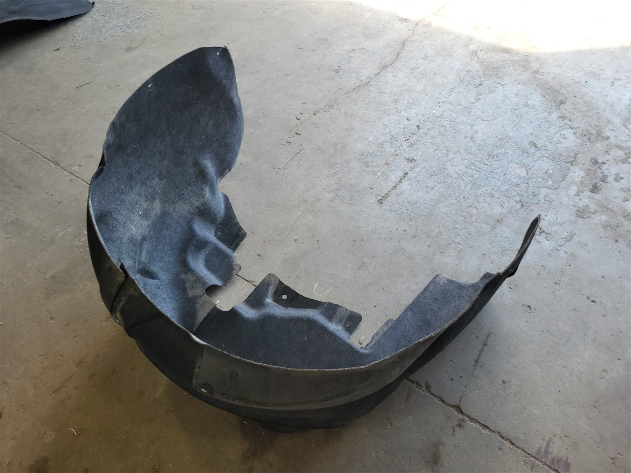 2016 CAMARO LH REAR WHEEL LINER SS 1LE A1Y 34437 - image 7