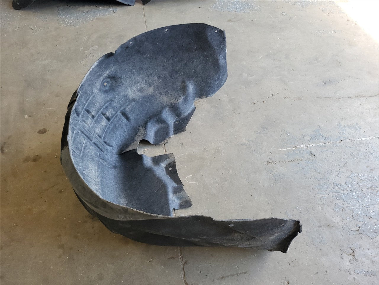 2016 CAMARO LH REAR WHEEL LINER SS 1LE A1Y 34437 - image 8