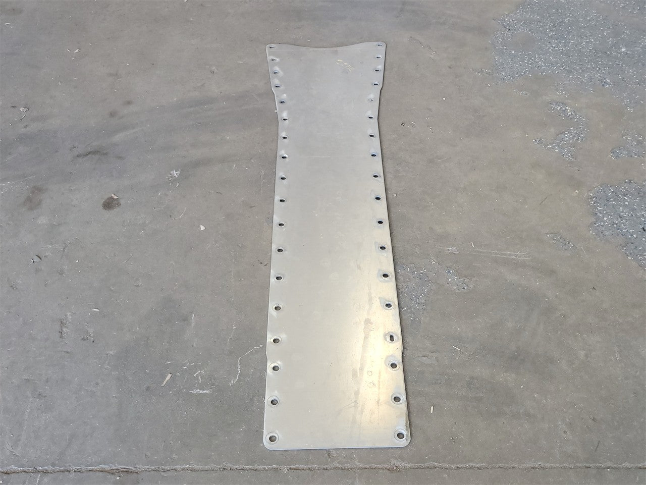 2005 CORVETTE TUNNEL BRACE TORQUE TUBE HEAT SHIELD 34438 - image 4