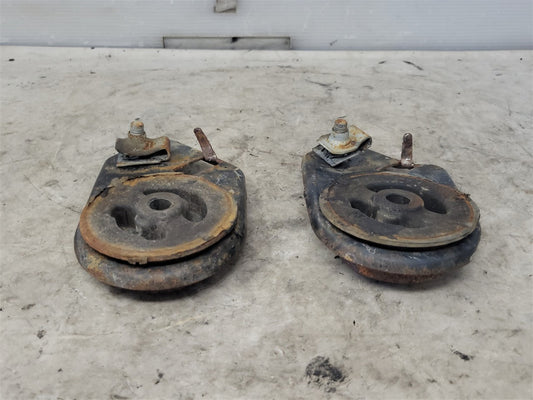 2023 SIERRA DUAL OUTLET EXHAUST REAR HANGER PAIR 34448 - image 1