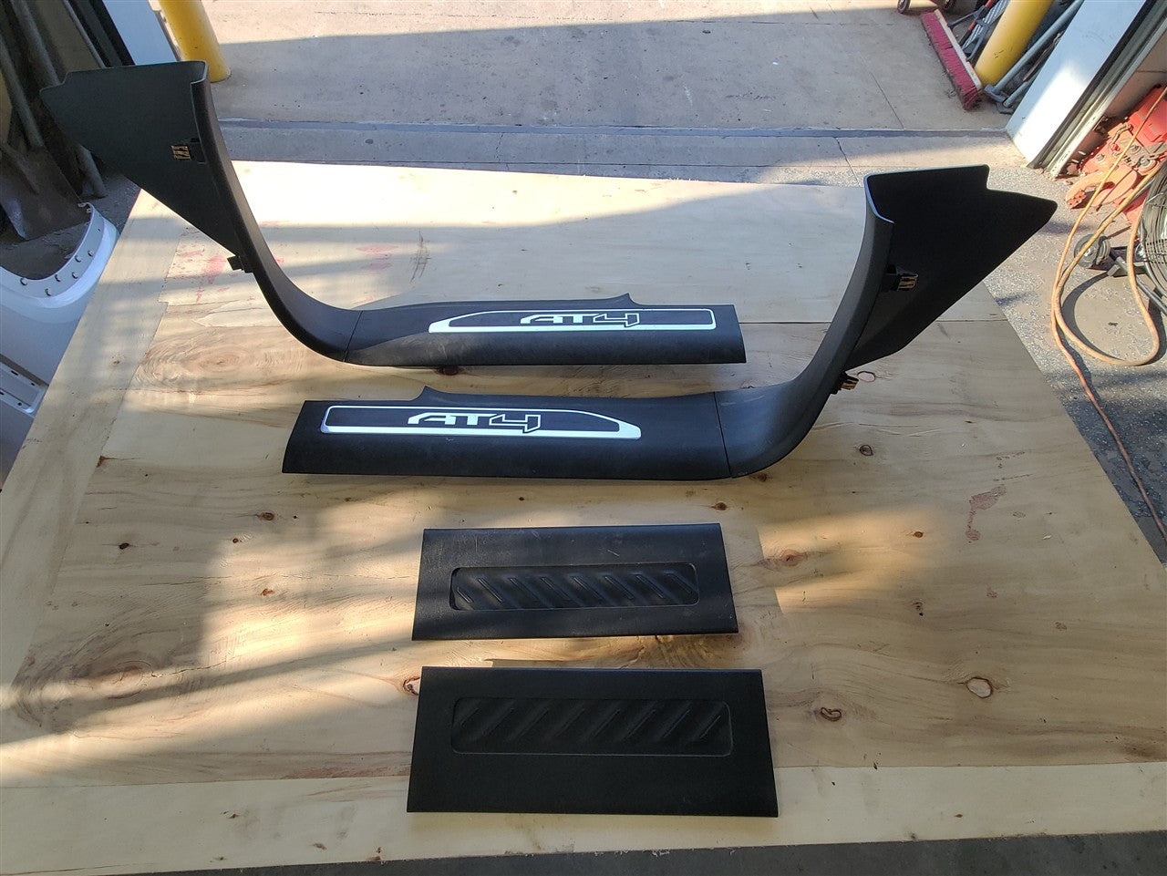 2023 SIERRA AT4 DOOR SILLS SCUFF PLATES TRIM 34449 - image 1