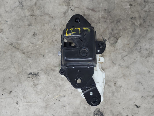 2023 SIERRA RH OUTER MULTIPRO TAILGATE LATCH 34450 - image 1