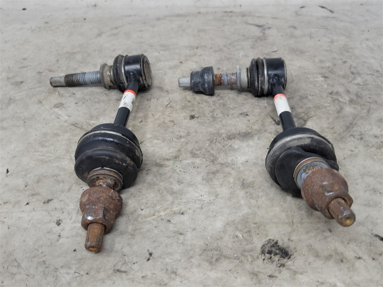 2023 SIERRA SWAY BAR END LINKS PAIR 35K MILES 34455 - image 7