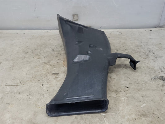 2016 CAMARO RH FRONT BRAKE COOLING DUCT 84010174 34456 - image 2