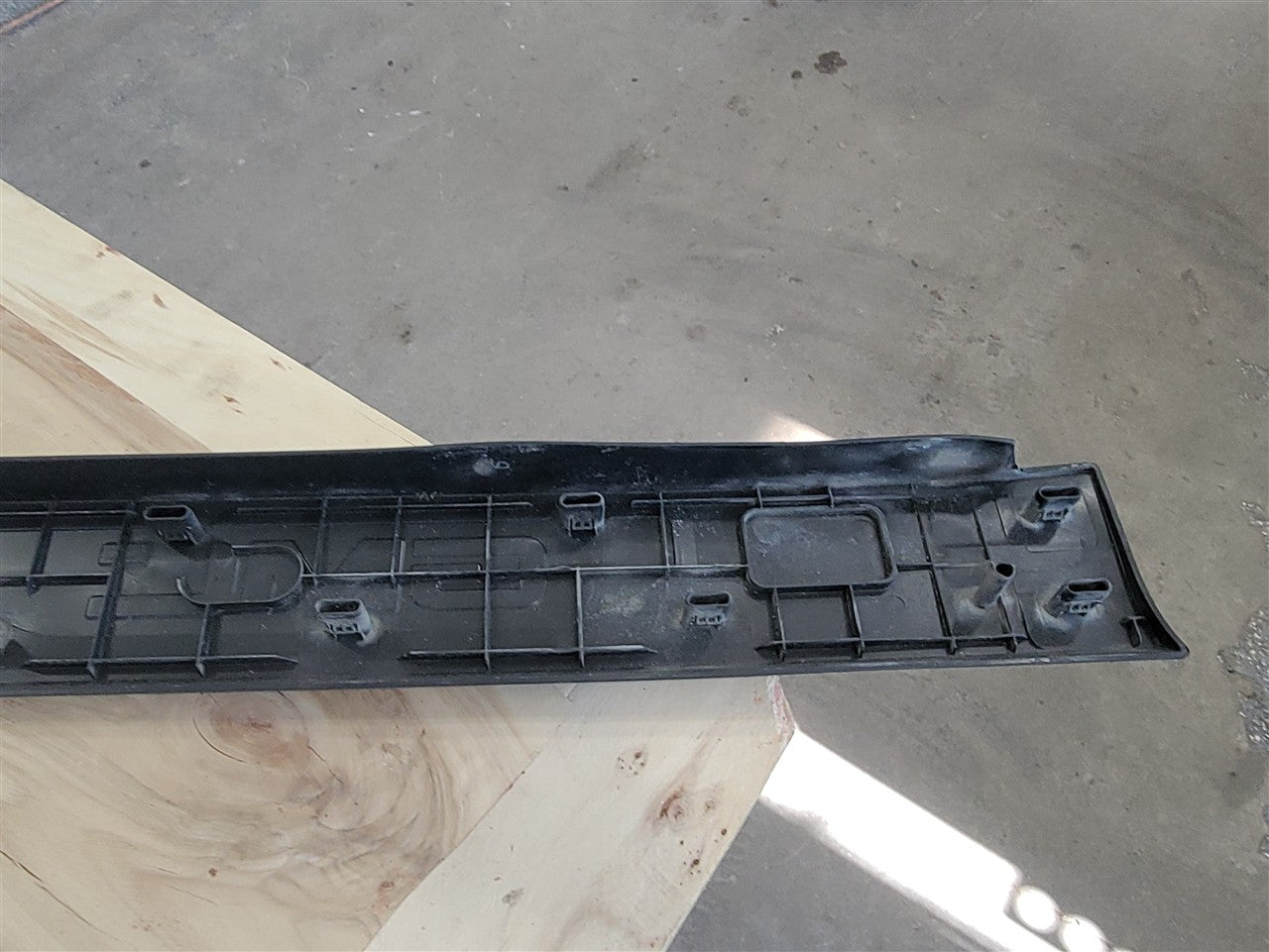 2023 SIERRA LH BED SIDE RAIL GMC 5'8" BOX 34461 - image 11