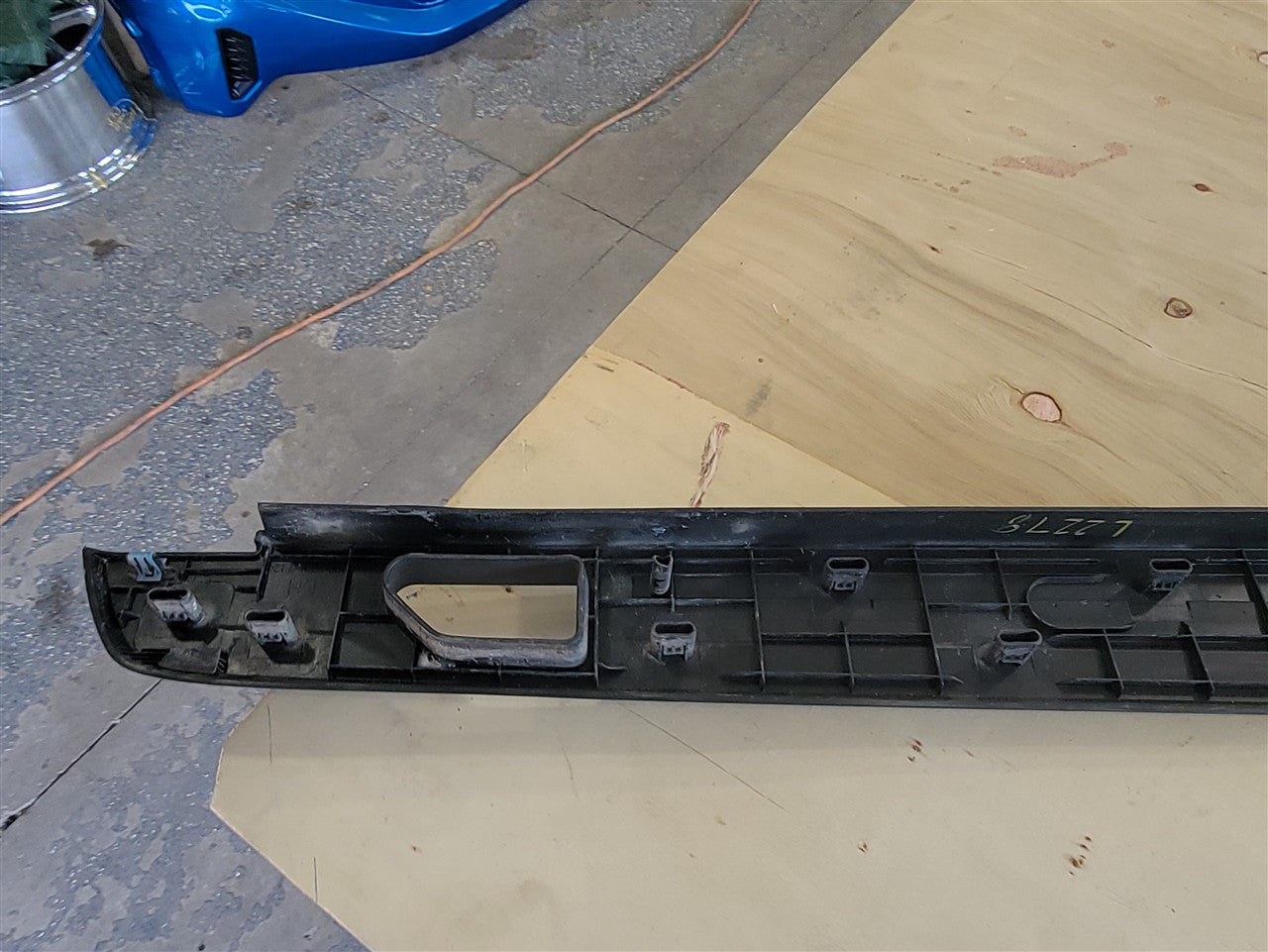 2023 SIERRA LH BED SIDE RAIL GMC 5'8" BOX 34461 - image 14