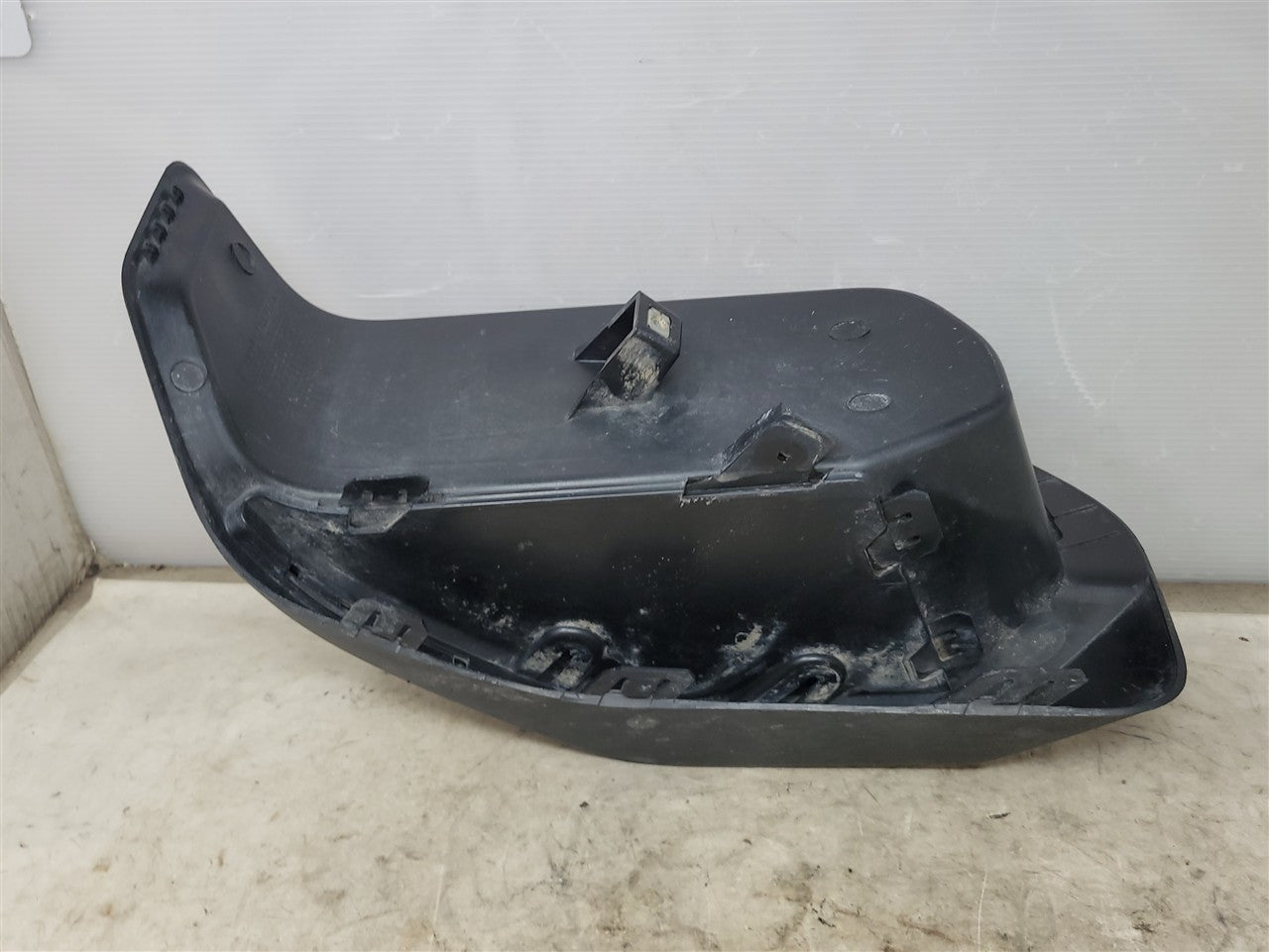 2023 SIERRA LH BUMPER STEP INSERT & PAD OEM 34462 - image 7
