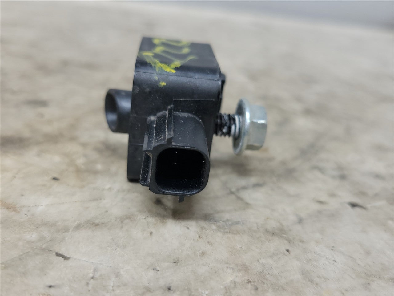 2023 SIERRA 13519412 FRONT DOOR CRASH SENSOR OEM 34464 - image 3