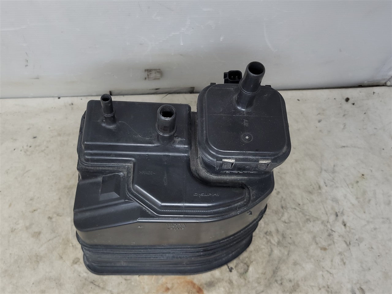 2016 CAMARO FUEL VAPOR CHARCOAL CANISTER 20951487 34473 - image 2