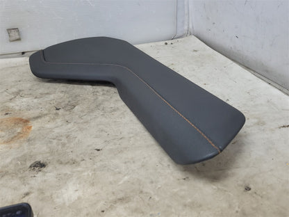 2023 SIERRA RH CONSOLE SIDE TRIM AT4 85619066 KALAHARI STITCHING 34477 - image 5