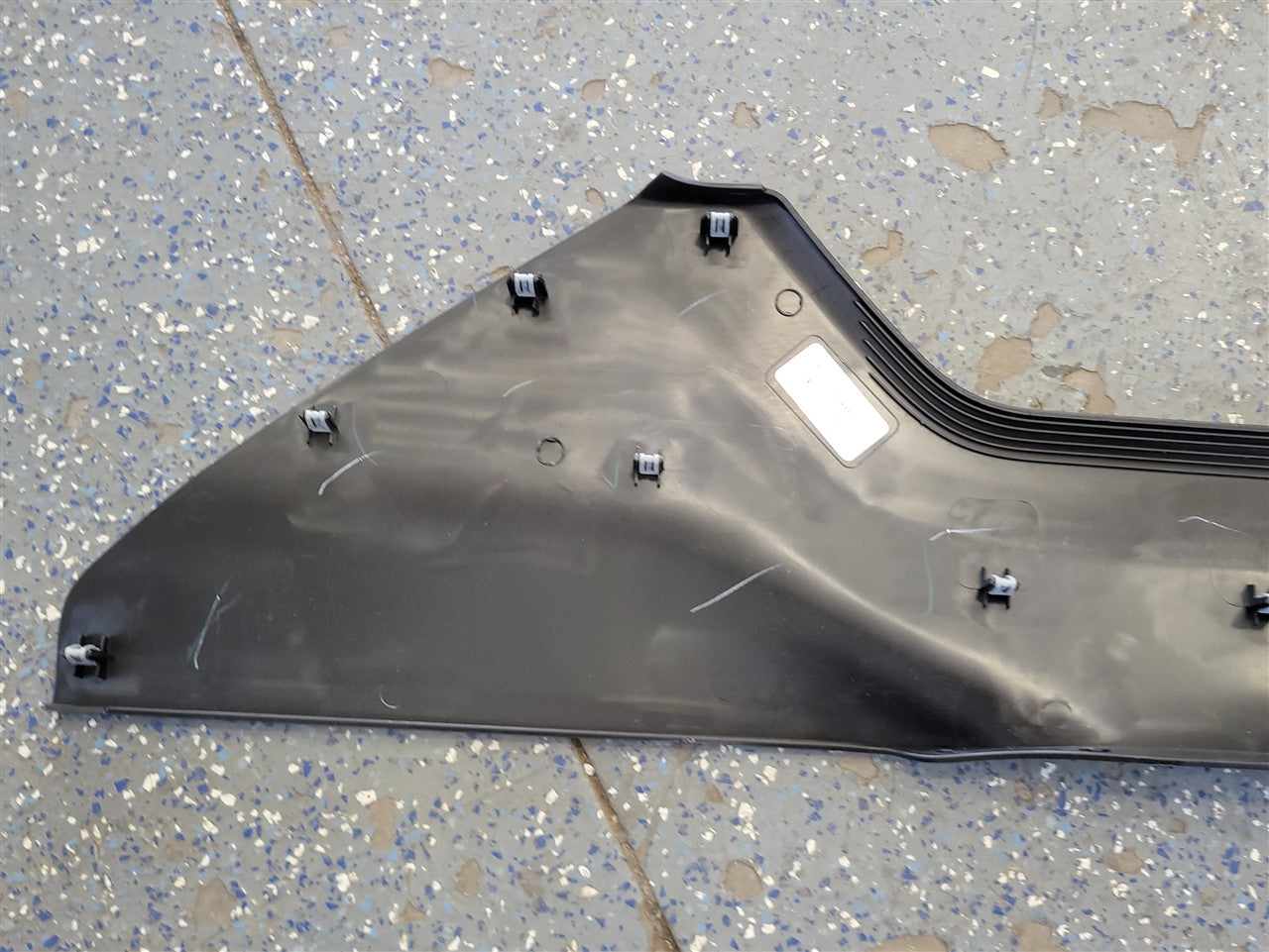 2023 SIERRA LH CONSOLE SIDE TRIM BLACK 84718109 34478 - image 10