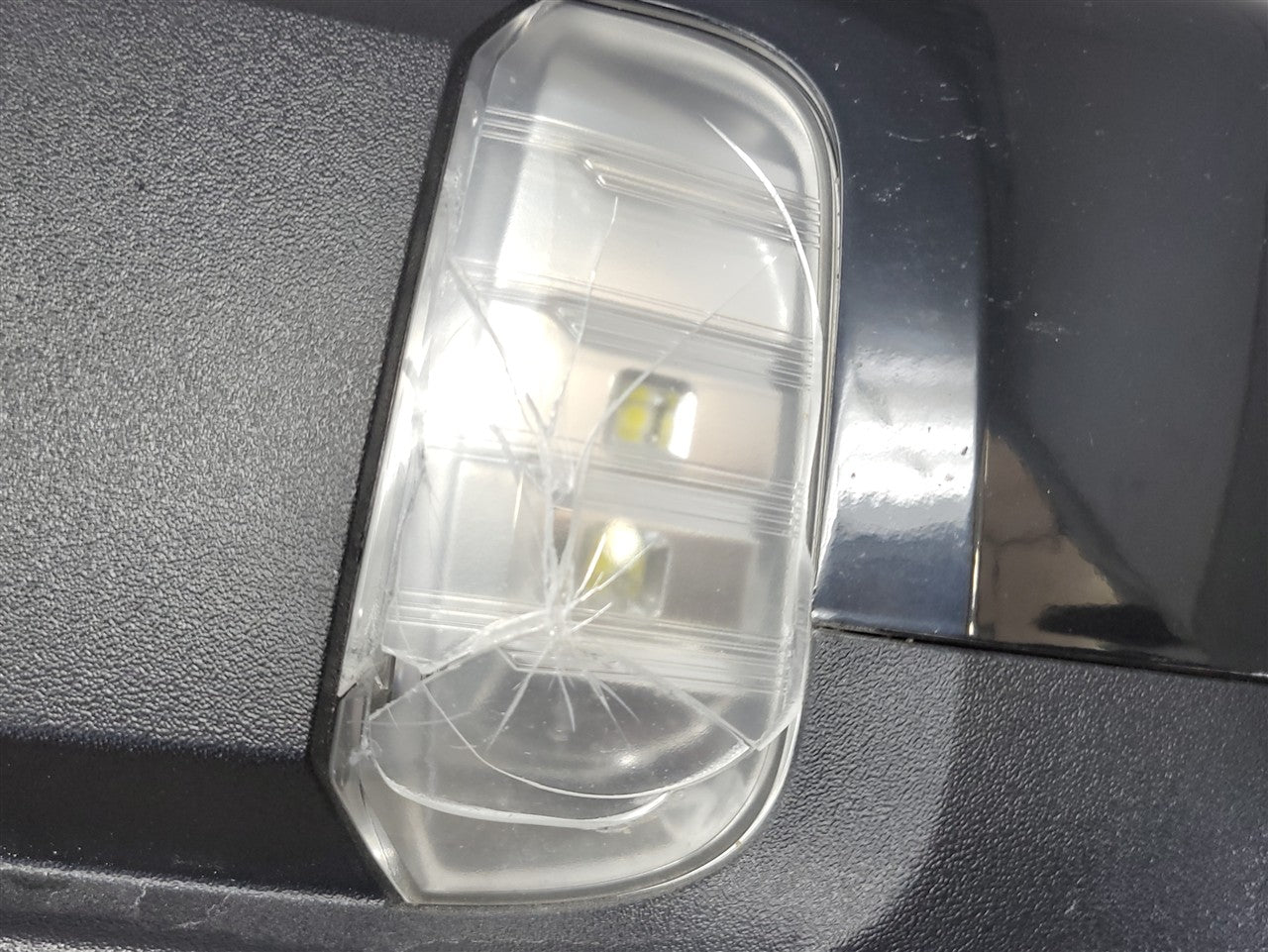 2023 SIERRA LH POWER FOLD MIRROR BLACK CAP 360 CAMERA 34488 - image 12