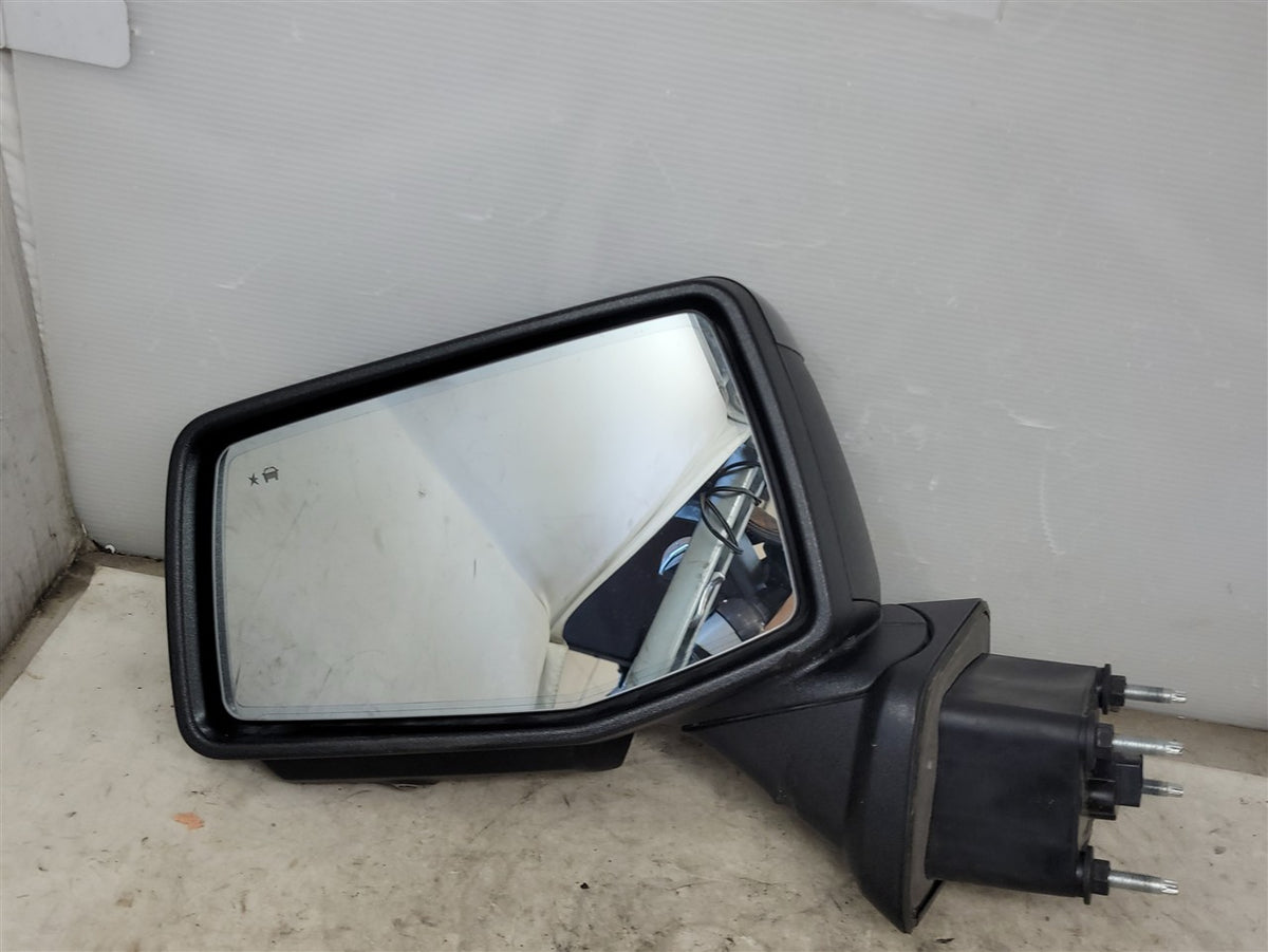 Used OEM 2022-2025 SIERRA 1500 SIERRA DENALI 1500 SIDE VIEW MIRROR, actual item photo 1