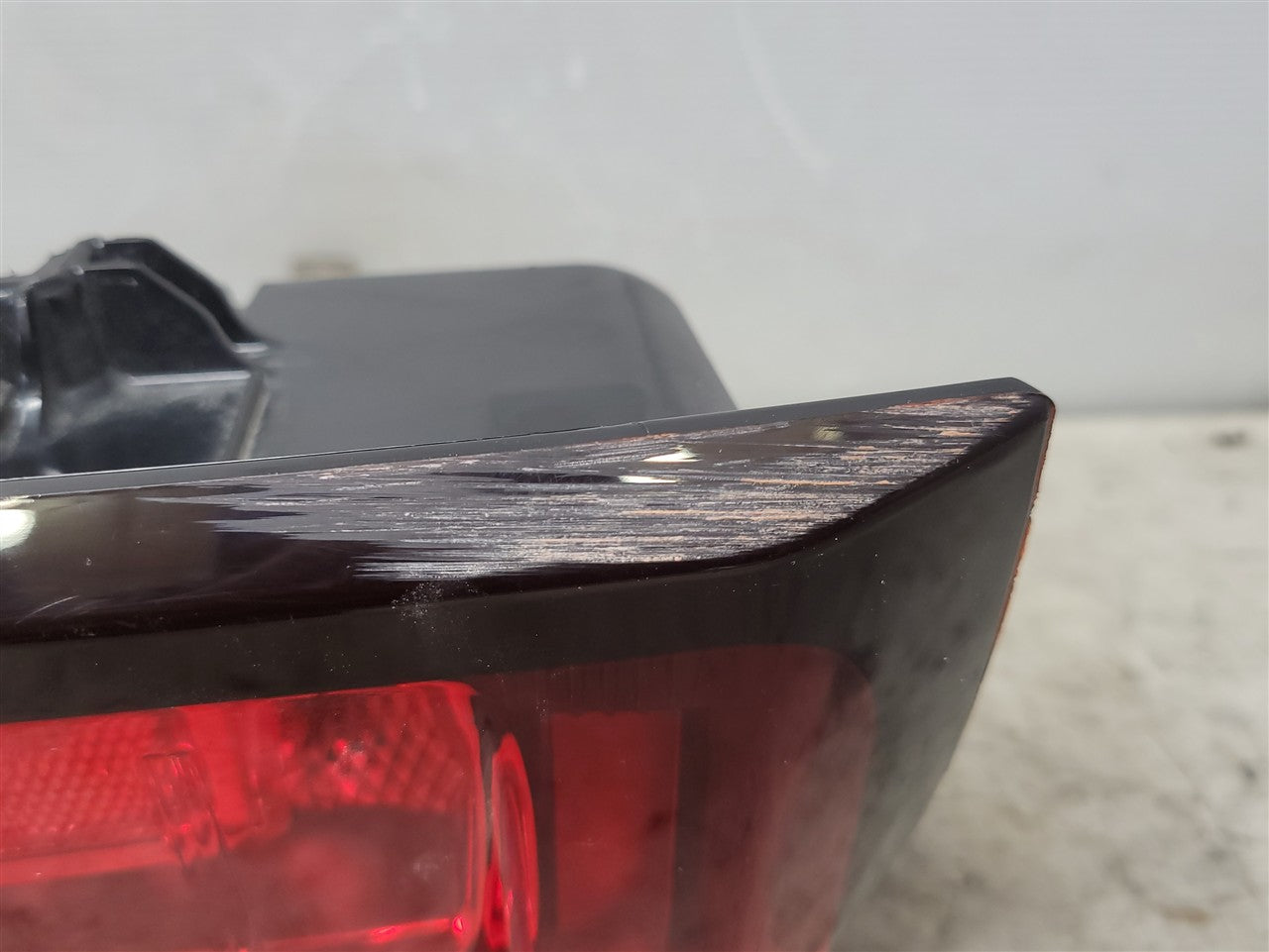 2023 SIERRA RH TAIL LAMP LEDS TESTED GOOD 35K 34489 - image 18