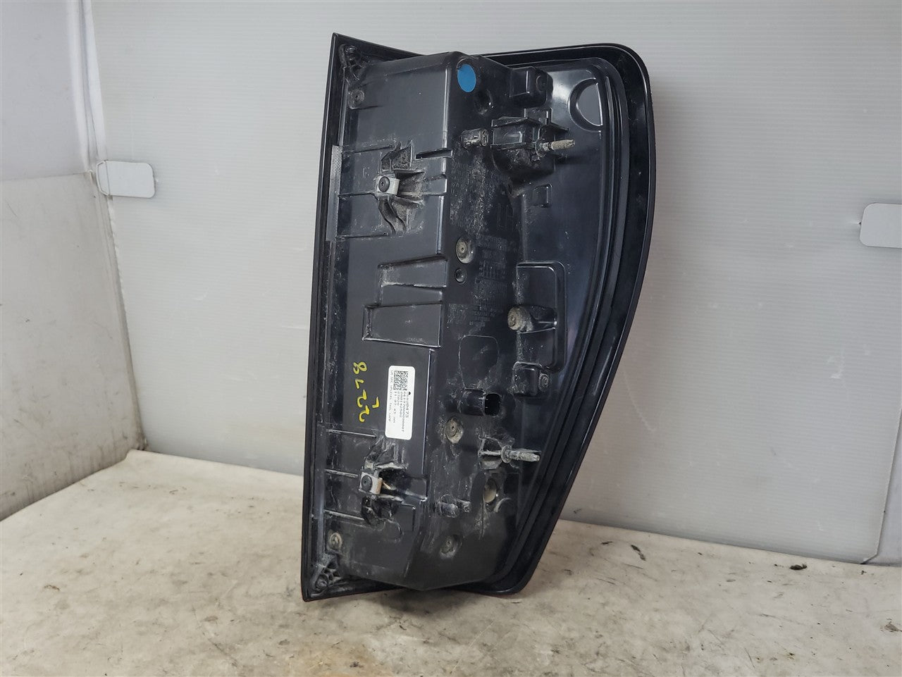 2023 SIERRA LH TAIL LIGHT LEDS TESTED GOOD 35K 34490 - image 11