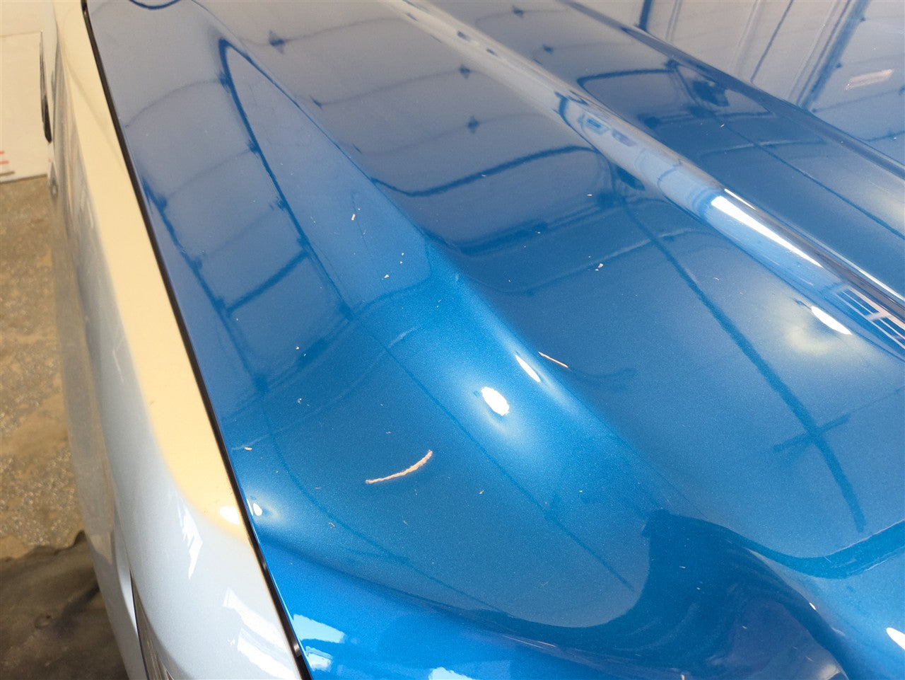 2023 SIERRA FRONT CLIP AT4 BLUE GLT SCRATCHES ON UPPER BUMPER 34494 - image 17