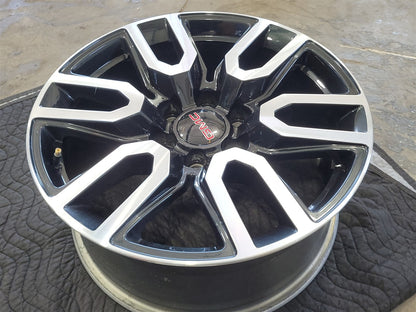 Used OEM 2023 SIERRA AT4 20" WHEEL BLACK WITH MACHINED FACE 23376228, actual item photo 4