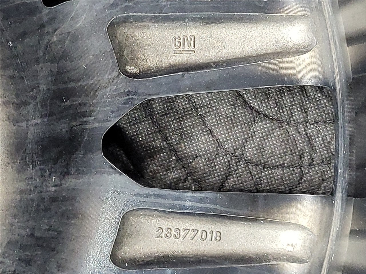 Used OEM 2023 SIERRA AT4 20" WHEEL BLACK WITH MACHINED FACE 23376228, actual item photo 16