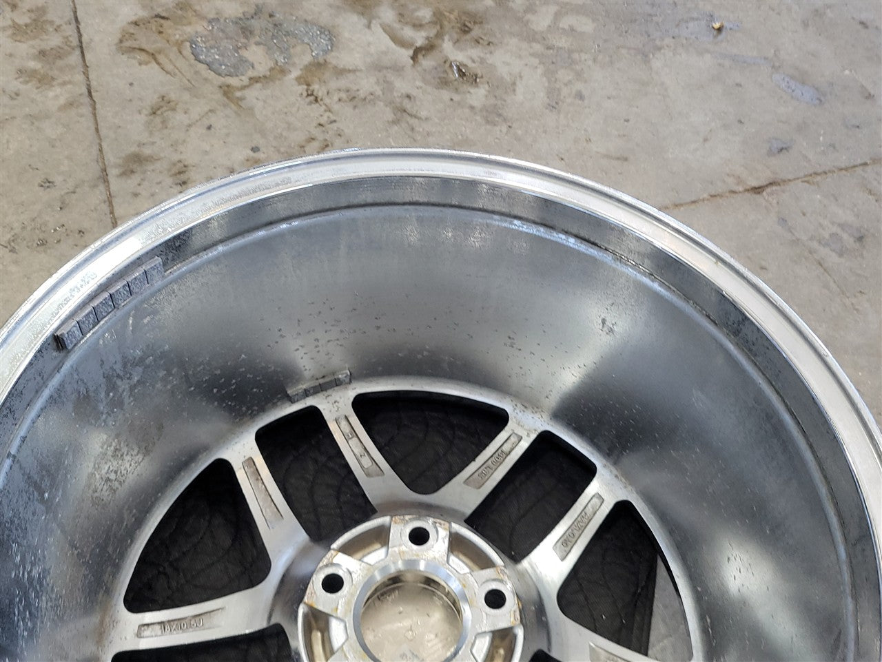 Used OEM 1999 CORVETTE REAR Z06 18" 18X10.5 WHEEL RIM. 09594811, actual item photo 8