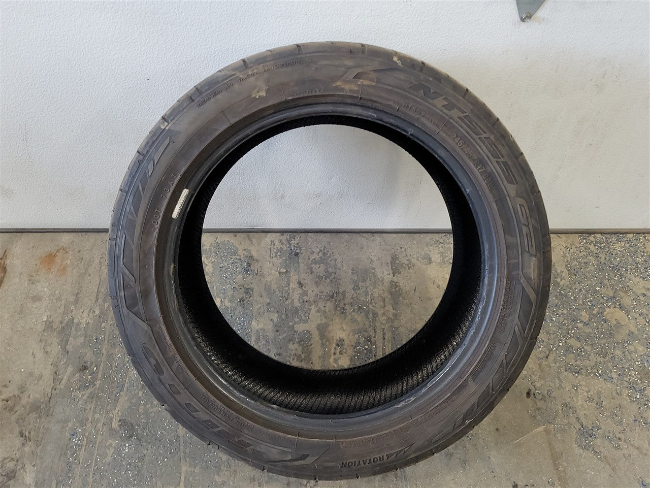 Used OEM 1999 CORVETTE NITTO NT555 G2 245/45ZR17 TIRE 8/32 1823 DATE, actual item photo 9