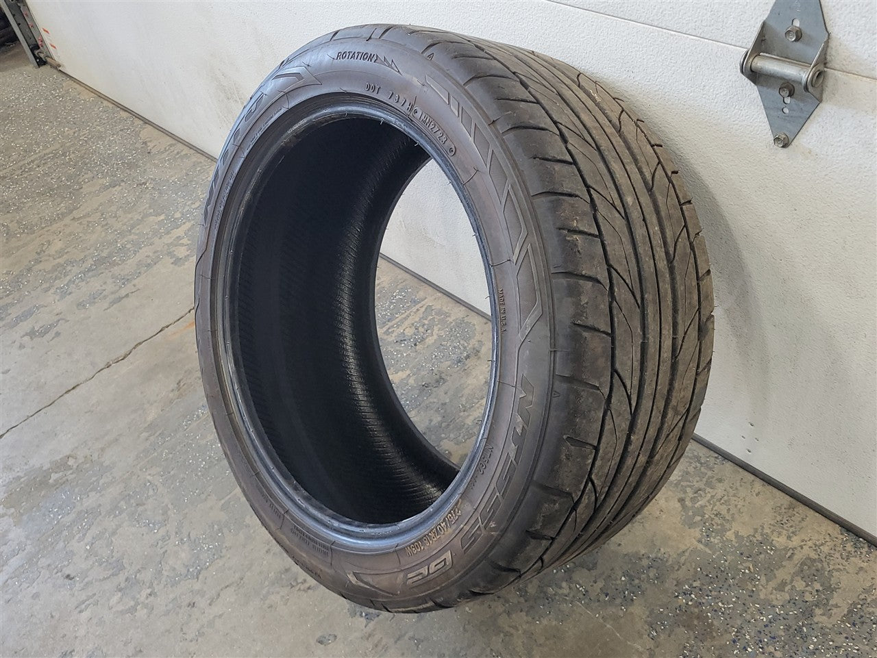 Used OEM 1999 CORVETTE NITTO NT555 G2 275/40ZR18 TIRE 8/32 2723 DATE, actual item photo 2