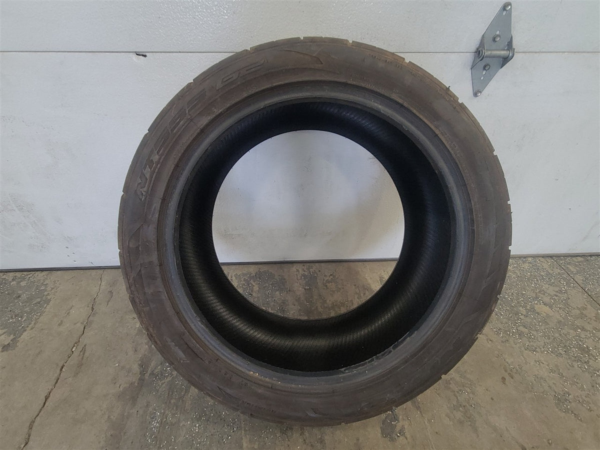 Used OEM NITTO NT555 G2 275/40ZR18 TIRE 8/32 TREAD DEPTH 2823 DATE, actual item photo 1