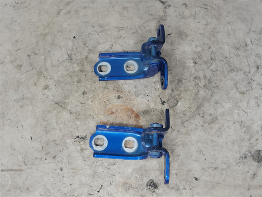 Used OEM 2019-2026 SIERRA SILVERADO FRONT DOOR HINGES UPPER LOWER, actual item photo 1
