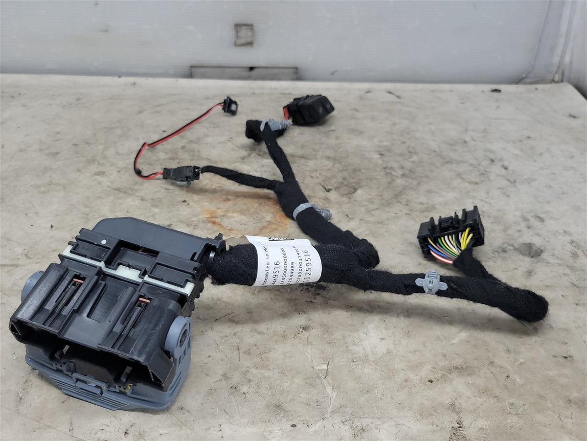 Used OEM 2019-2026 SIERRA SILVERADO FRONT RH PASSENGER DOOR LOCK, actual item photo 10