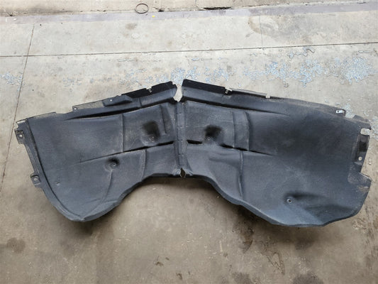 Used OEM 2022-2026 SILVERADO ZR2 BISON 1500 FRONT INNER FENDER WHEEL WELL LINER LH DRIVER SUMMIT WHITE 85542846, actual item