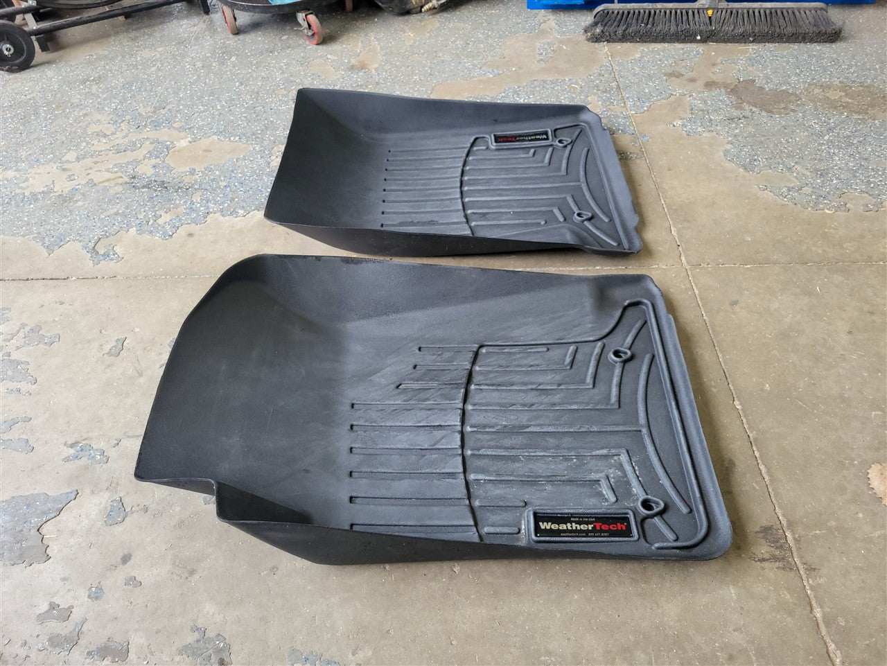 Used OEM 2010-2015 CAMARO WEATHERTECH FRONT FLOOR MAT LINERS PAIR, actual item photo 5