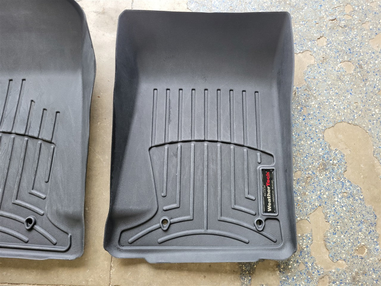 Used OEM 2010-2015 CAMARO WEATHERTECH FRONT FLOOR MAT LINERS PAIR, actual item photo 6