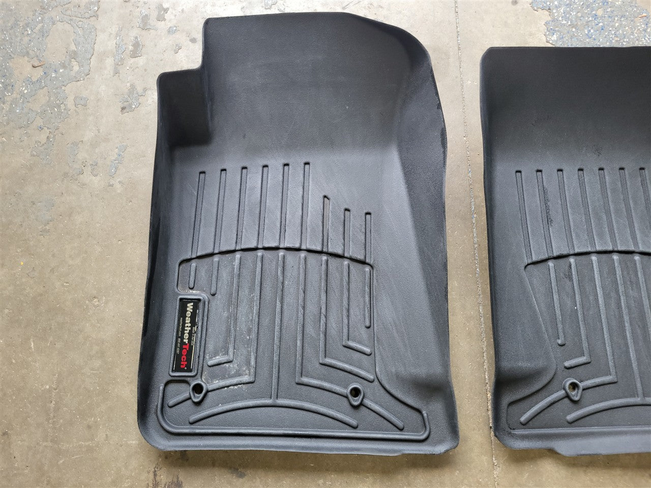 Used OEM 2010-2015 CAMARO WEATHERTECH FRONT FLOOR MAT LINERS PAIR, actual item photo 7