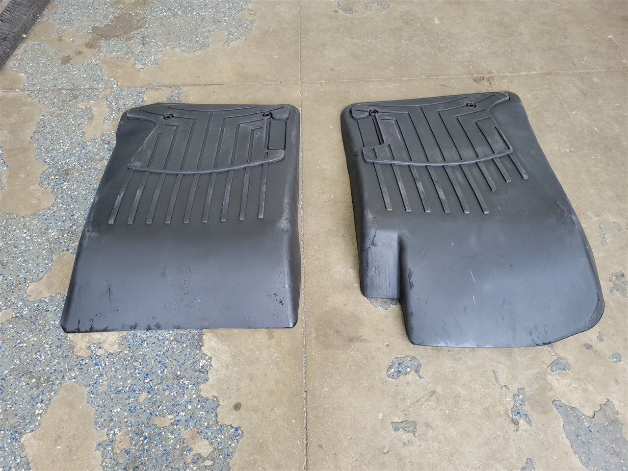 Used OEM 2010-2015 CAMARO WEATHERTECH FRONT FLOOR MAT LINERS PAIR, actual item photo 11